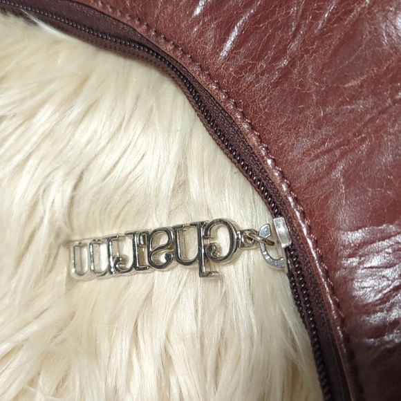 Charm and Luck brown leather shoulder bag - Picture 3 of 15